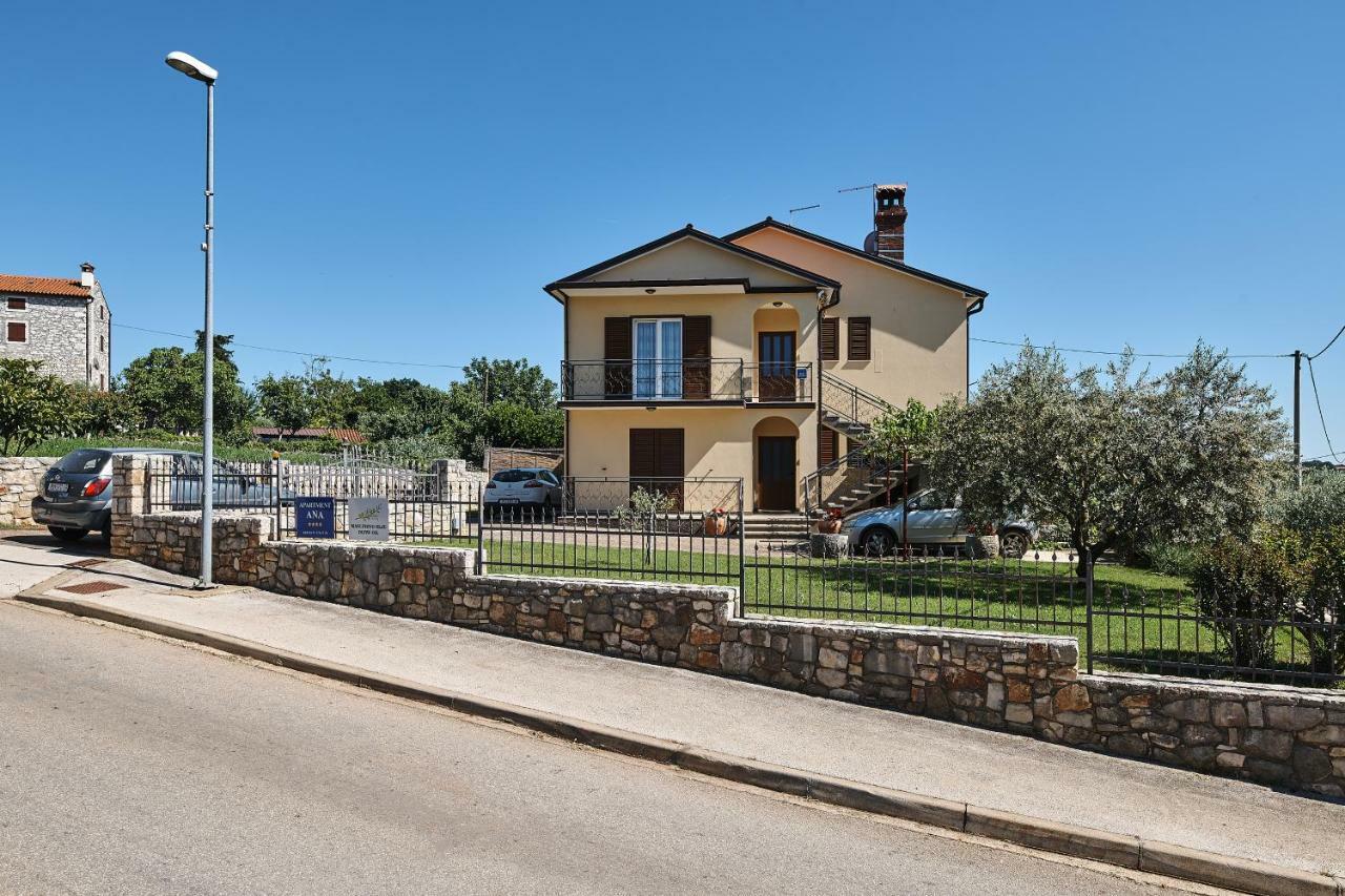 Apartment Ana Brtonigla Exterior photo